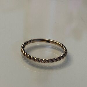 18k Rose Gold Twisted Ring